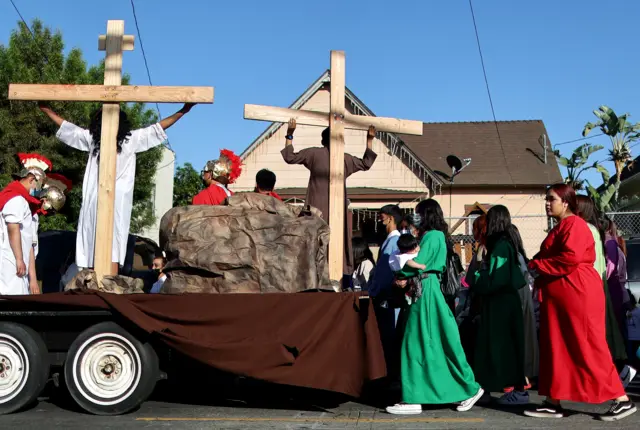 An gudanar da wannan gicciyewar ne a ranar Juma’a a sassan duniya kafin ranar Lahadi ta Easter