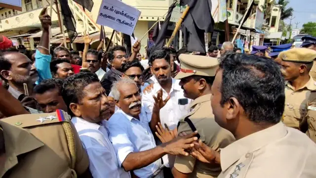காவல்துறை வன்முறை