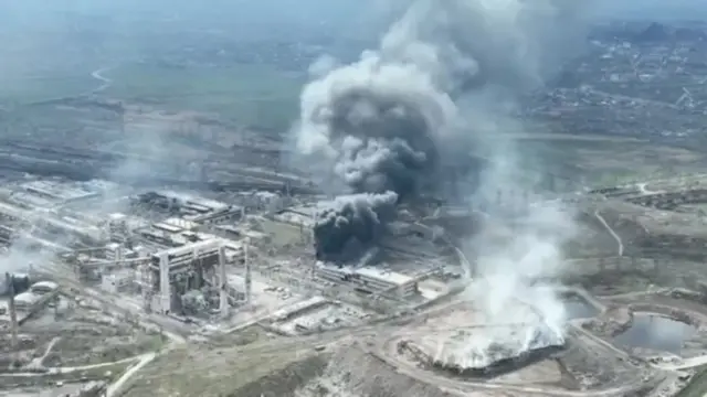 Основные бои идут в районе завода "Азовсталь"