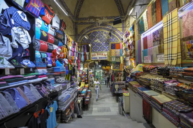 TOBB Hazır Giyim ve Konfeksiyon Sektör Başkanı Fayat: "Rusya'da Türk markalara ve mağazalarına talep söz konusu"