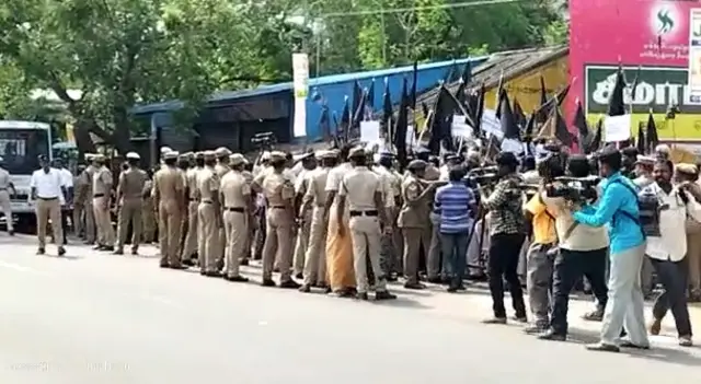 காவல்துறை