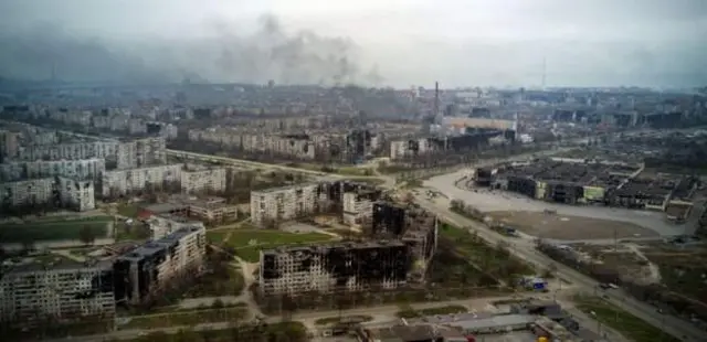 Urusi ilitoa makataa mpya ya 1100 GMT (Jumatano) kwa wanajeshi wa Ukraine huko Mariupol kujisalimisha