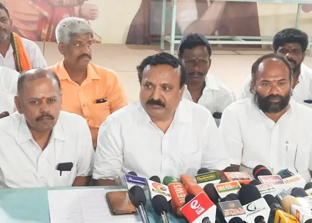 பாஜக - பிரதமர் நரேந்திர மோதி