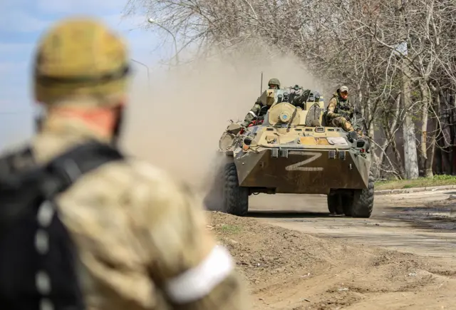 российская военная техника в мариуполе