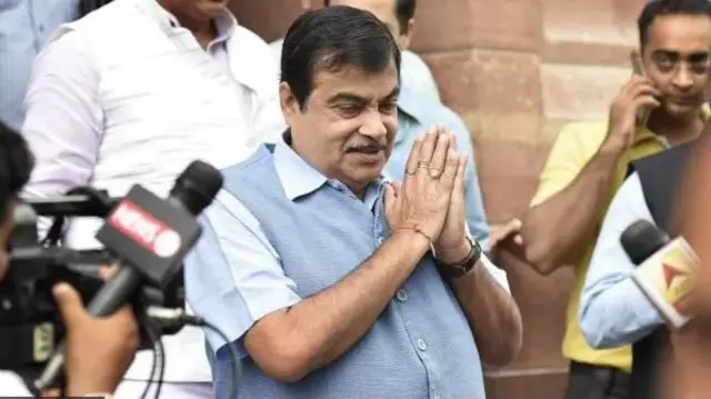 नितिन गडकरी