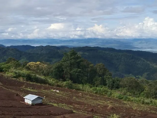 ဖယ်ခုံမြို့နယ်တစ်နေရာ