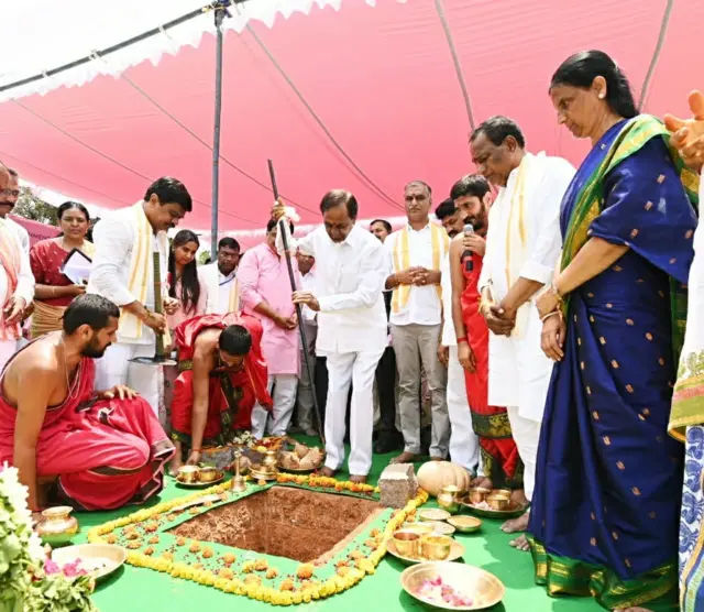 అల్వాల్‌లోతెలంగాణఇన్‌స్టిట్యూట్ఆఫ్మెడికల్సైన్సెస్ (టిమ్స్) సూప‌ర్స్పెషాలిటీఆసుపత్రిశంకుస్థాపన కార్యక్రమంలో కేసీఆర్
