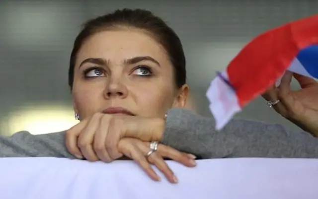 Alina Kabaeva ni mshindi wa medali ya dhahabu ya Olimpiki mwenye umri wa miaka 38