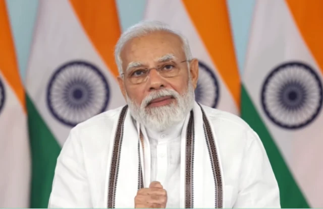नरेंद्र मोदी