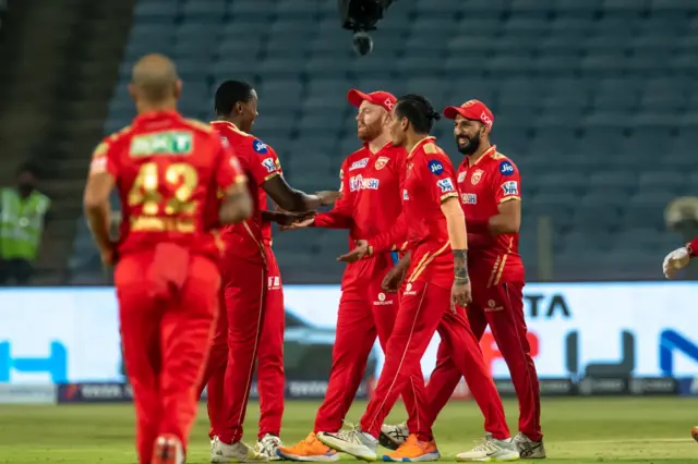 लखनऊ ने बनाए 153 रन