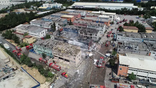 Tuzla fabrika yangın