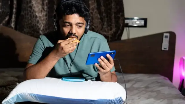 தூக்கம் / உணவு