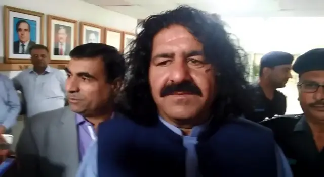 Ali Wazir