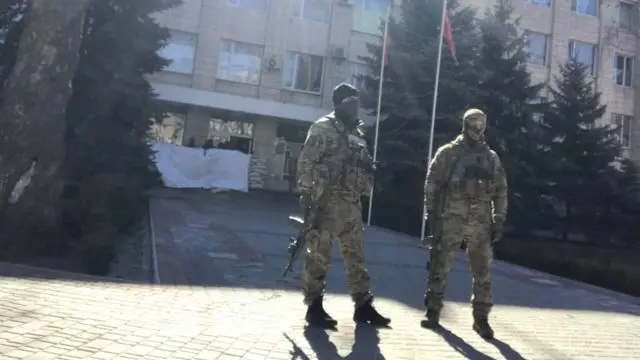 военные
