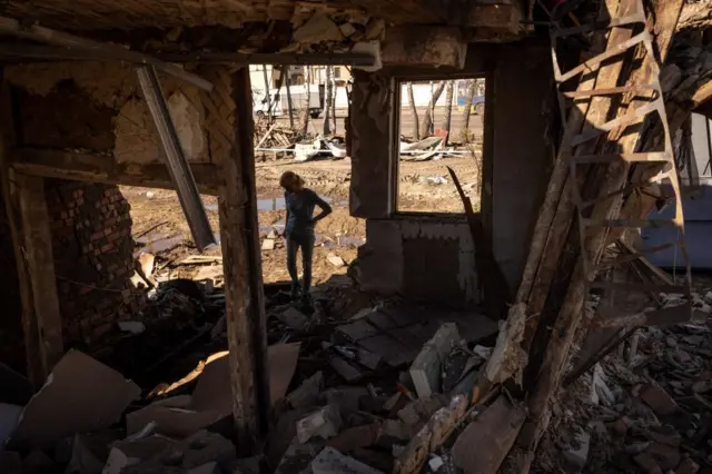 Здание, разрушенное в Житомире. 24 марта.