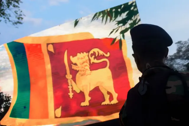 நாடாளுமன்றத்தில்