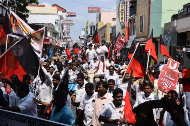 புதுச்சேரி திமுக போராட்டம்