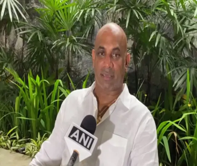 శ్రీలంక క్రికెటర్ సనత్ జయసూర్య