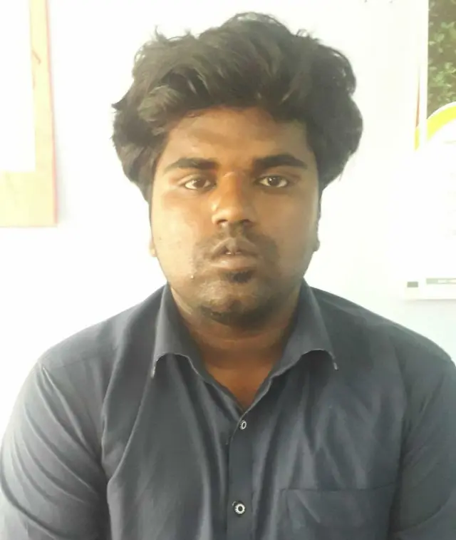 காதலிப்பதாகக் கூறி சிறுமியிடம் பணம் பறித்த இளைஞர் கைது