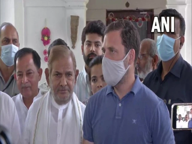 शरद यादव और राहुल गांधी