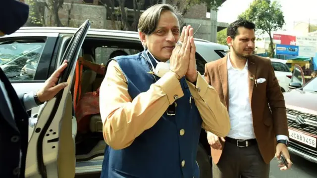 शशि थरूर