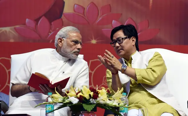 नरेंद्र मोदी और किरेन रिजिजू