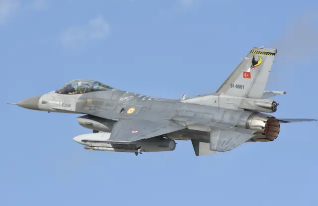 F-16