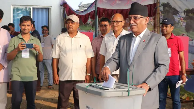 पुष्पकमल दाहाल
