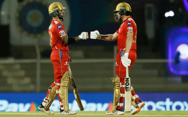 बेयरेस्टो और शिखर धवन ने पहले विकेट के लिए सिर्फ़ 30 गेंदों पर 60 रन बनाए