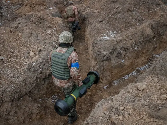 США уже поставили Украине более 5 тысяч противотанковых комплексов Javelin