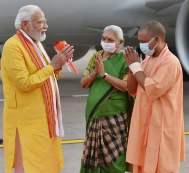 యోగి ఆదిత్యనాథ్