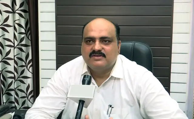 एडवोकेट कमिश्नर विशाल सिंह