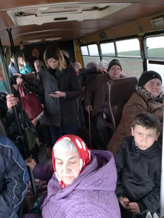 евакуйовані