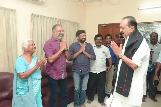வைகோவைச் சந்தித்த பேரறிவாளன்