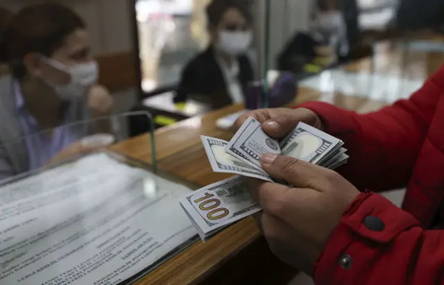 Dolar