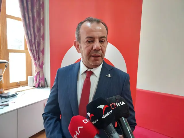 Tanju Özcan