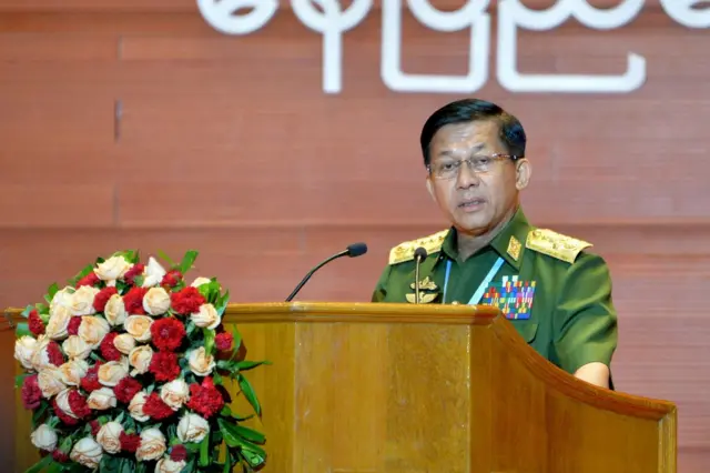 သက်ဆိုင်ရာအဖွဲ့တွေကို စစ်ခေါင်းဆောင်ကိုယ်တိုင်တွေ့မယ်