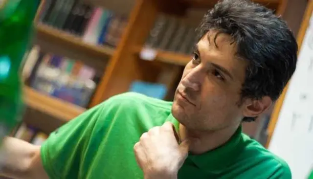 حدود دو هفته پیش و در پی انتشار اخباری مبنی بر اجرای حکم اعدام احمد رضا جلالی تا پایان اردیبهشت، آقای میثمی اعتصاب غذای خود را در اعتراض به این حکم آغاز کرد