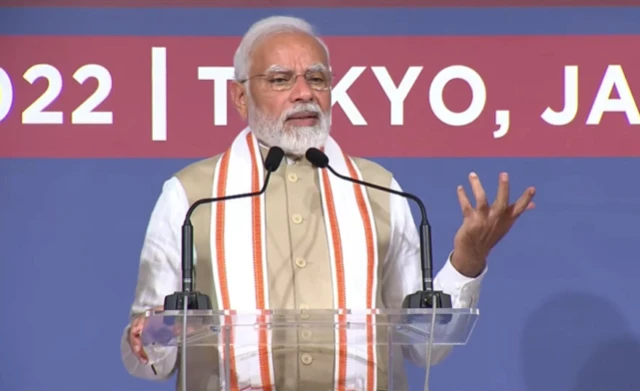 मोदी