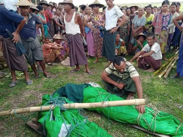 မုန်တိုင်းအတွင်းသေဆုံးခဲ့တဲ့ ပေါက်တောမြို့နယ်က ငါးဖမ်းသမား ၂ ဦးရဲ့ရုပ်အလောင်းတွေ့ရှိ