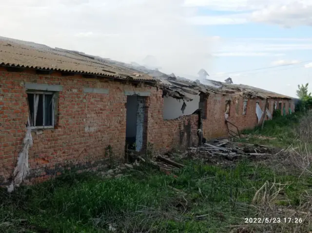 обстріляне село