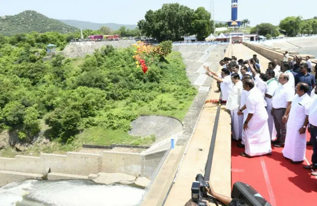 மேட்டூர் அணை - ஸ்டாலின்
