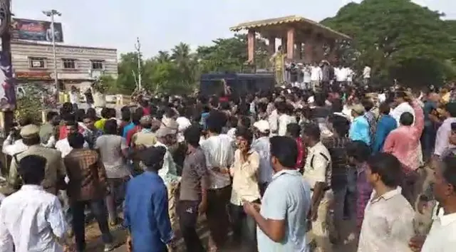 అమలాపురంలో ఆందోళన