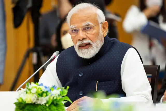 பிரதமர் நரேந்திர மோதி