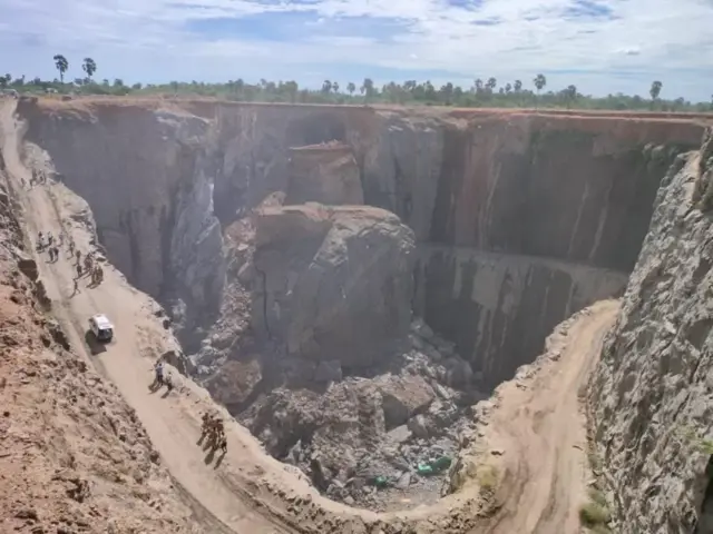 நெல்லை கல்குவாரி விபத்து