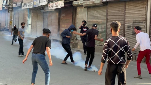 कश्मीर में विरोध प्रदर्शन