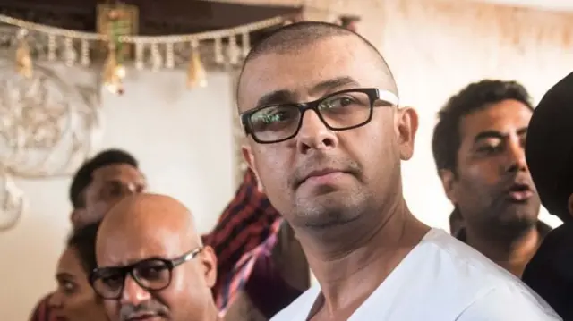 सोनू निगम