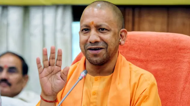 योगी आदित्यनाथ