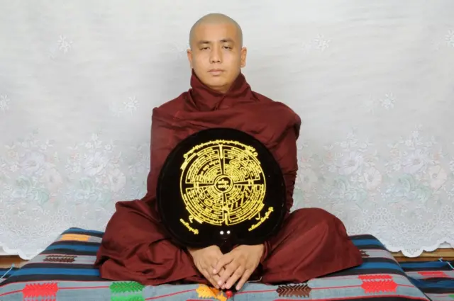 Shwe Sanpin SayarTaw