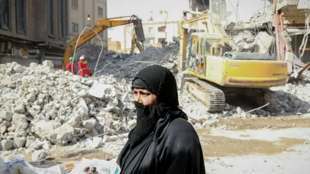 متروپل آبادان